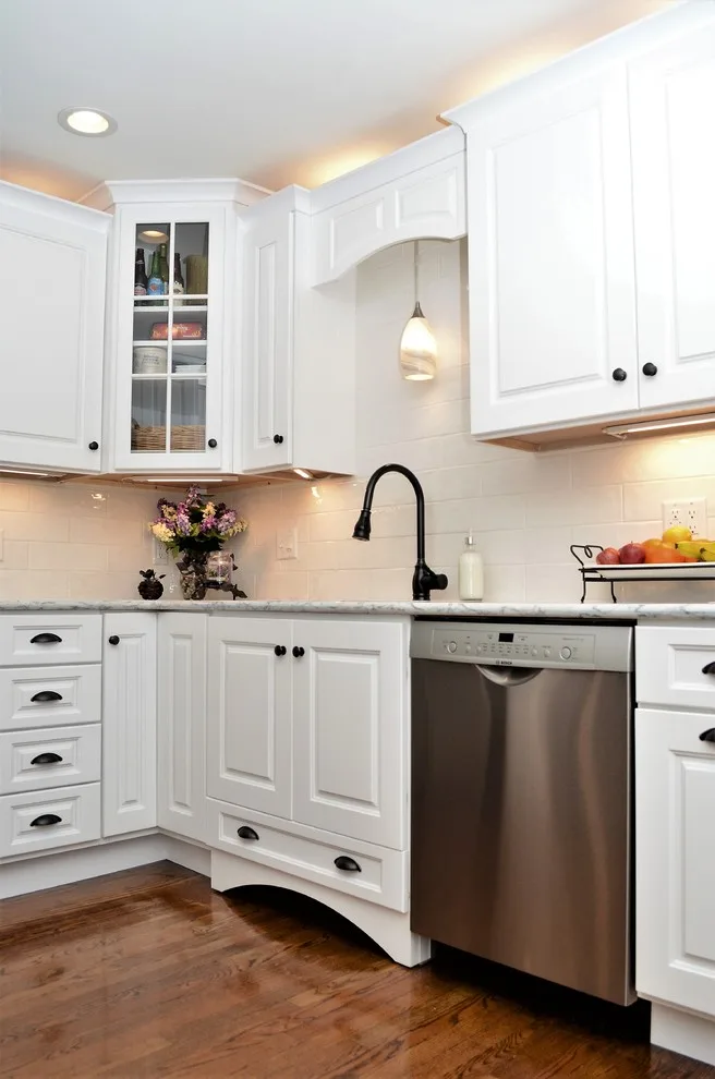 Maple White, Elegant and Timeless Kitchen. Haas Signature Line by Haas Cabinets - Photo 12