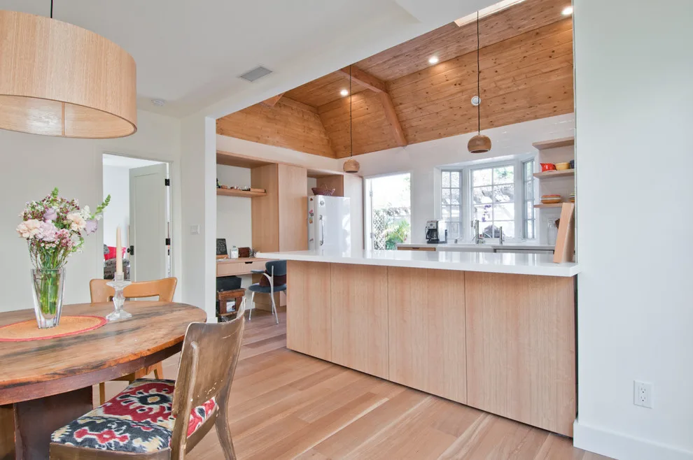 Venice Beach - Coastal Atmosphere by Concept Renovations, Inc. - Photo 38