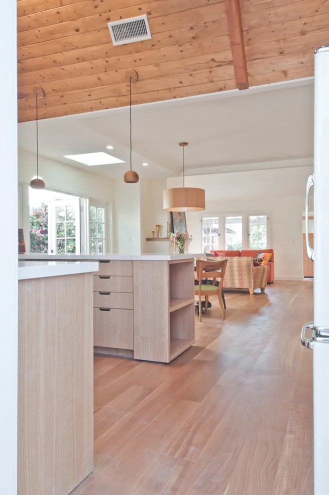 Venice Beach - Coastal Atmosphere by Concept Renovations, Inc. - Photo 49