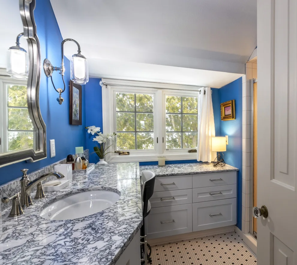 Lively Timeless Bathroom by Tony Trapp Remodeling LLC - Photo 2