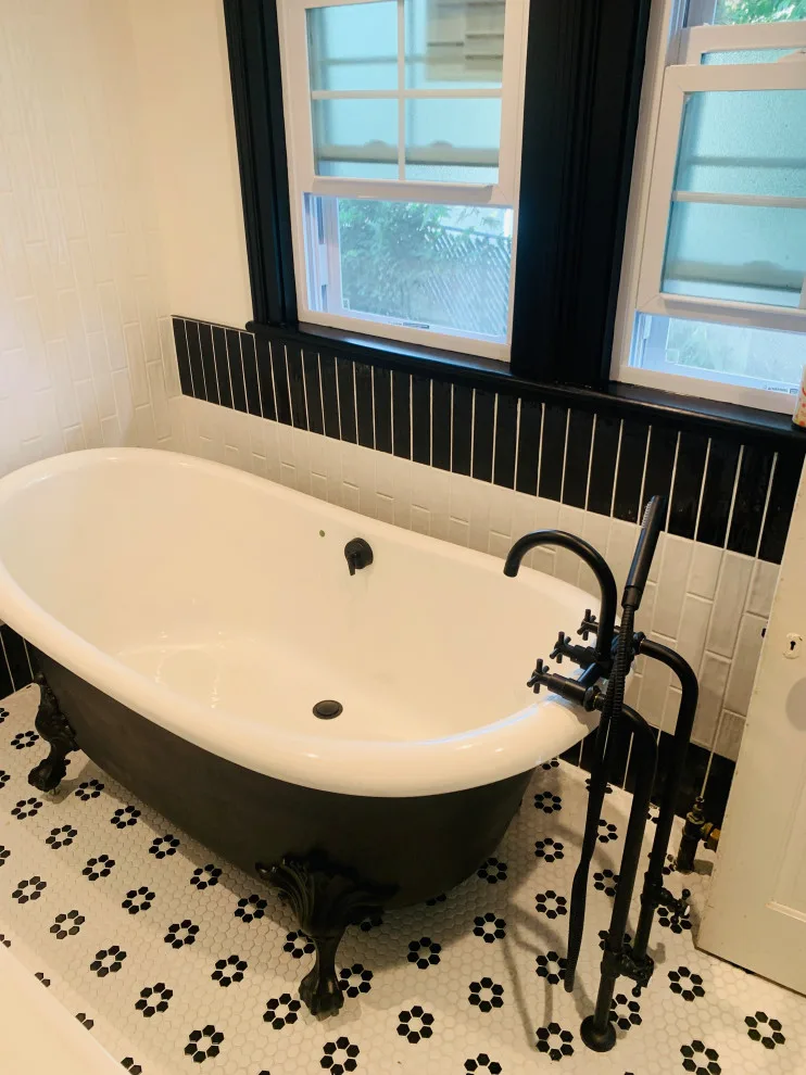 Classic Monochrome Bathroom by JMC Home Remodeling - Photo 5