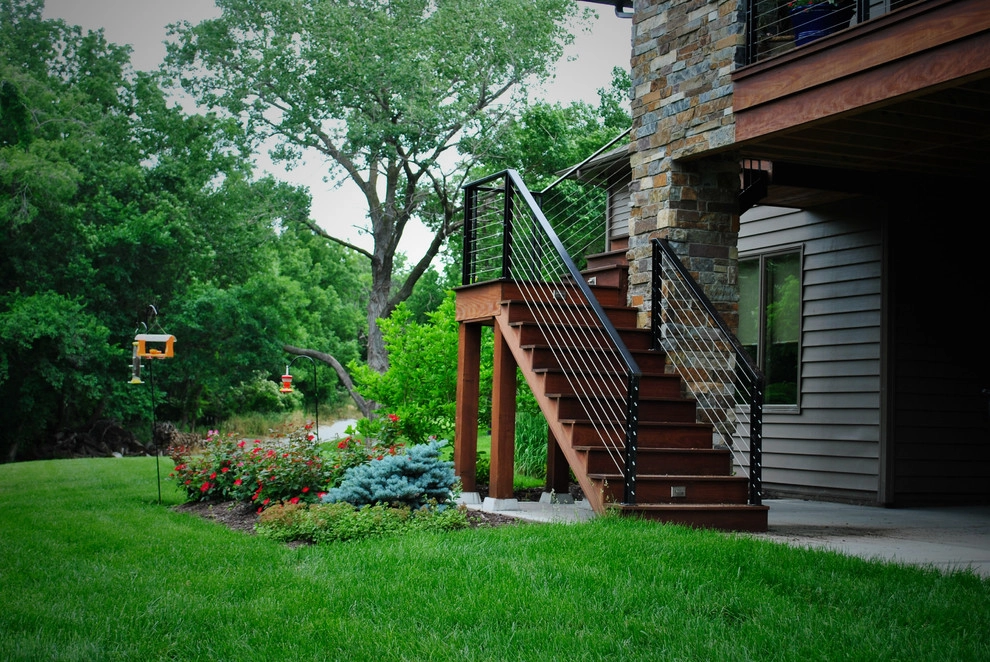 Modern Hillside Entry and Sculpture Garden by Breaking Ground - Photo 20