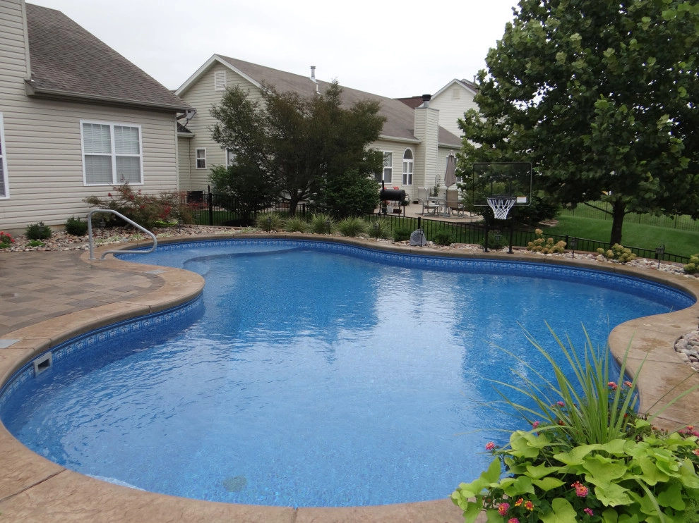 Lagoon Paradise by Elevate Outdoor - Photo 3