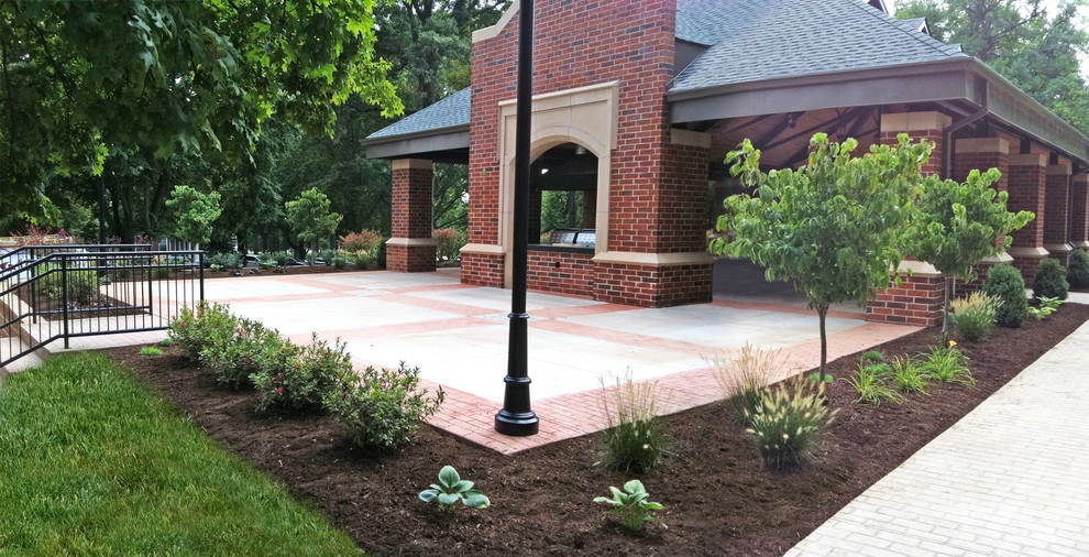Plantings by Elevate Outdoor - Photo 2