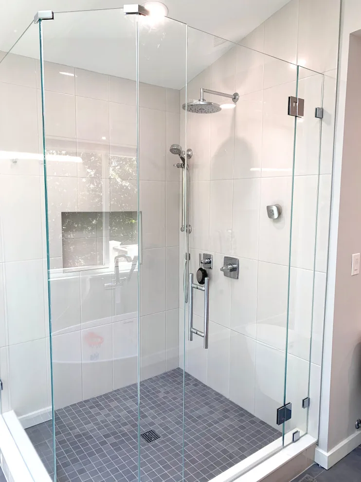 Contemporary Bathroom Renovation by K & M Flooring-Renovations Inc. - Photo 4