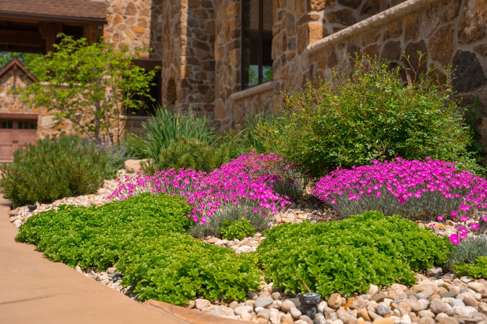 Plantings by Elevate Outdoor - Photo 39
