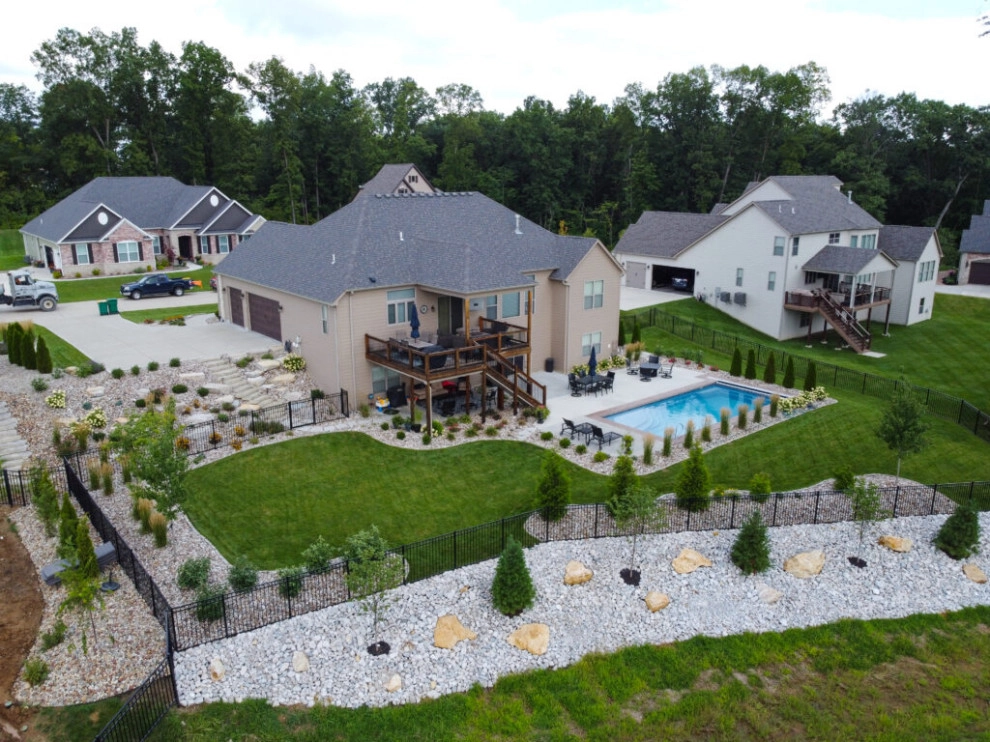 Pool & Patio Oasis by Elevate Outdoor - Photo 3
