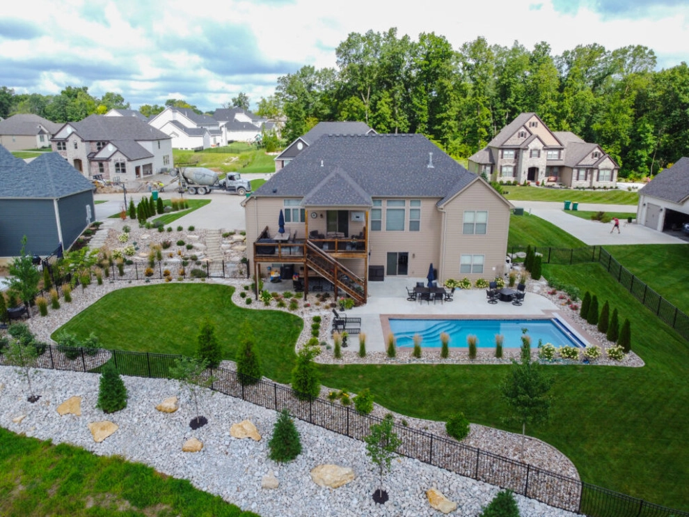 Pool & Patio Oasis by Elevate Outdoor - Photo 4