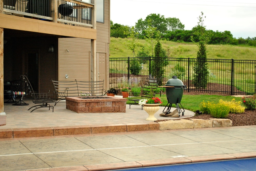 Outdoor Living by Breaking Ground - Photo 17