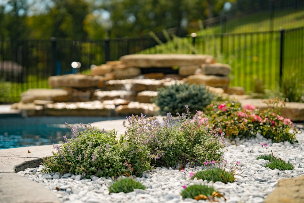 Plantings by Elevate Outdoor - Photo 16