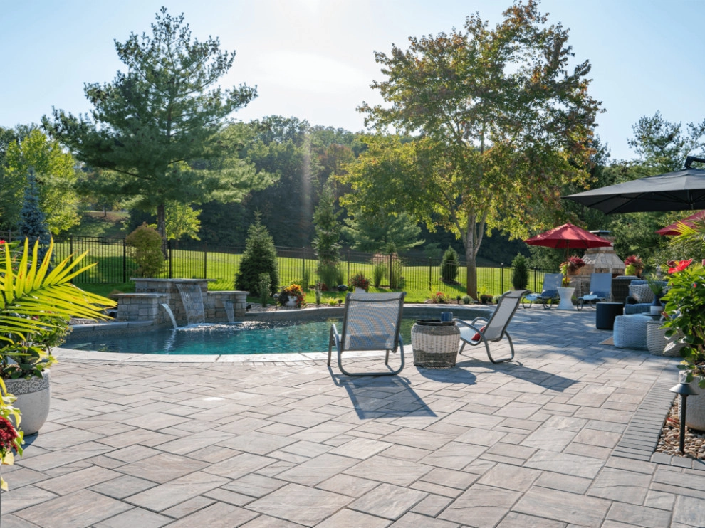 Luxury On The Links by Elevate Outdoor - Photo 2