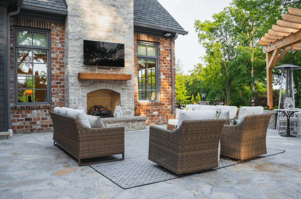 A Touch of Tuscany by Elevate Outdoor - Photo 9