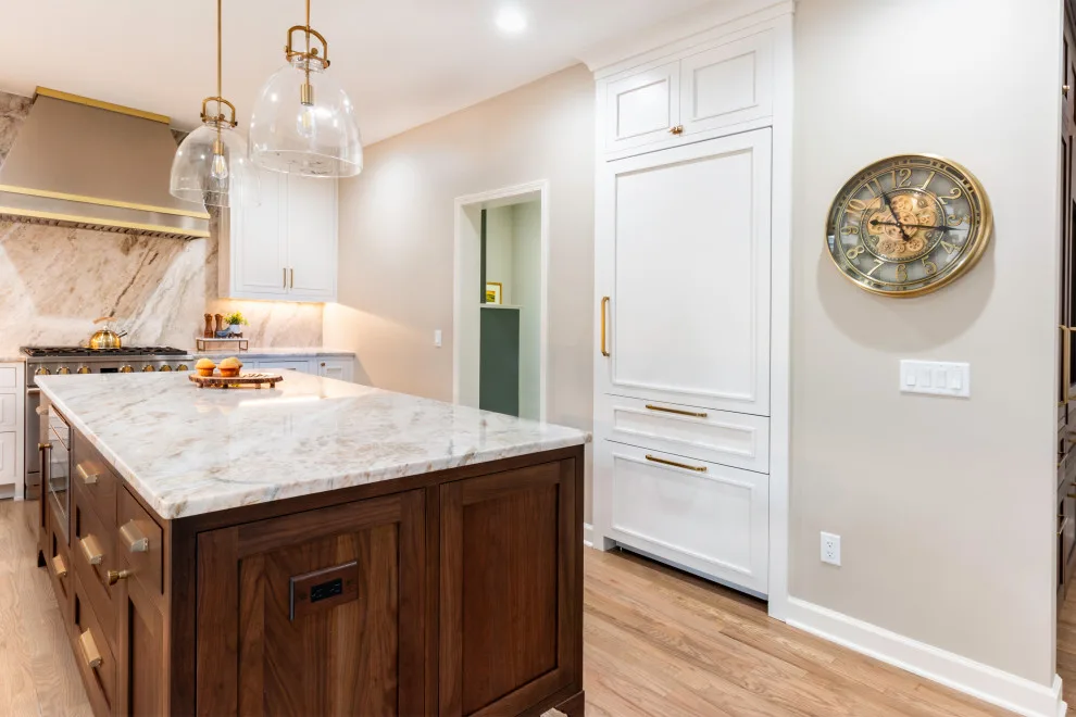 Two-Tone Walnut by E.W. Kitchens - Photo 8