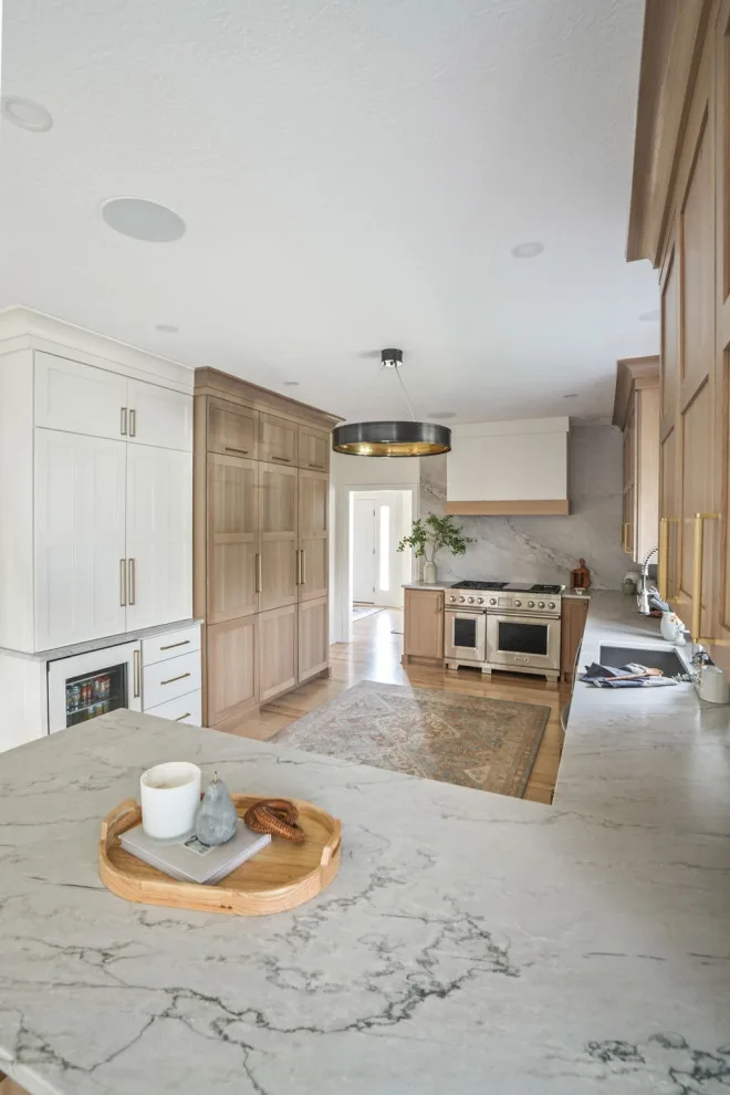 Cozy and Welcoming Kitchen by Dave Fox Design Build Remodelers - Photo 10