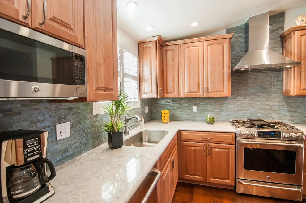 Cozy Transitional Kitchen by Kaminskiy Design And Remodeling - Photo 5