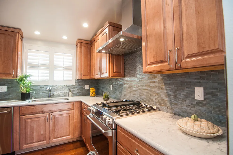 Cozy Transitional Kitchen by Kaminskiy Design And Remodeling - Photo 3