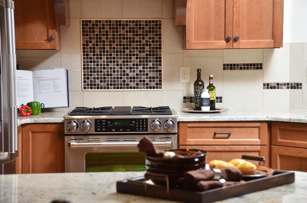 Cozy Greetings - Beaverton Kitchen Renovation by Mountainwood Homes - Photo 2
