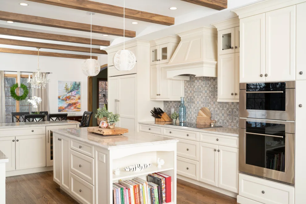 Cozy White Kitchen by Sawhill Kitchens - Photo 5