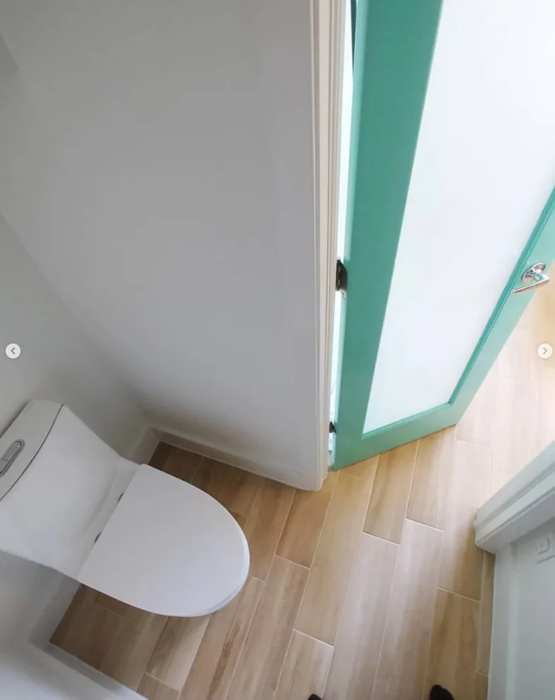 Washington Avenue Restroom Renovation by Analog HTX - Photo 8