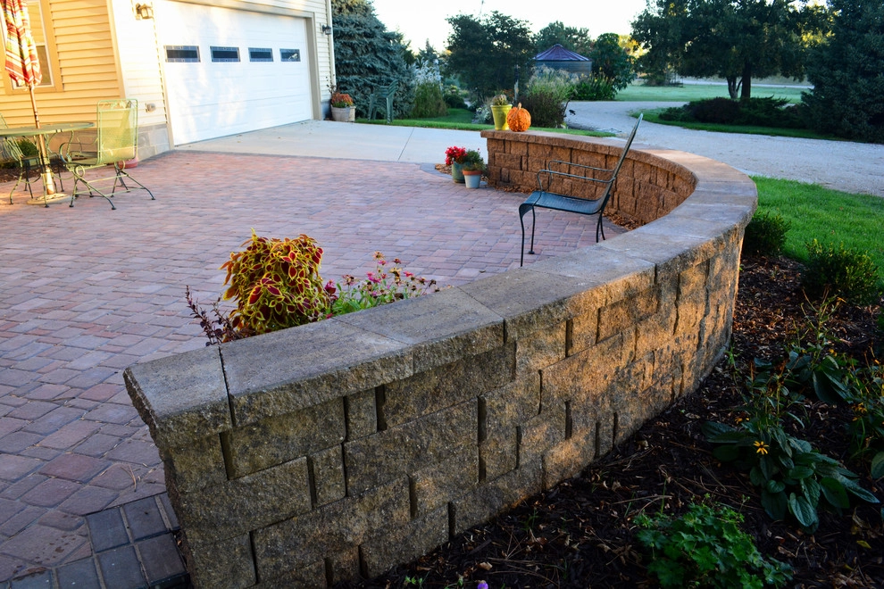 Rural Ranch Patio and Entertainment Space by Breaking Ground - Photo 15