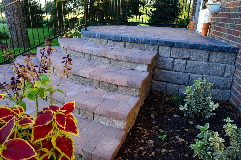 Rural Ranch Patio and Entertainment Space by Breaking Ground - Photo 13