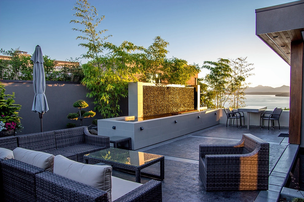 Shoreline Custom Home by Elite Horticulture Services - Photo 2