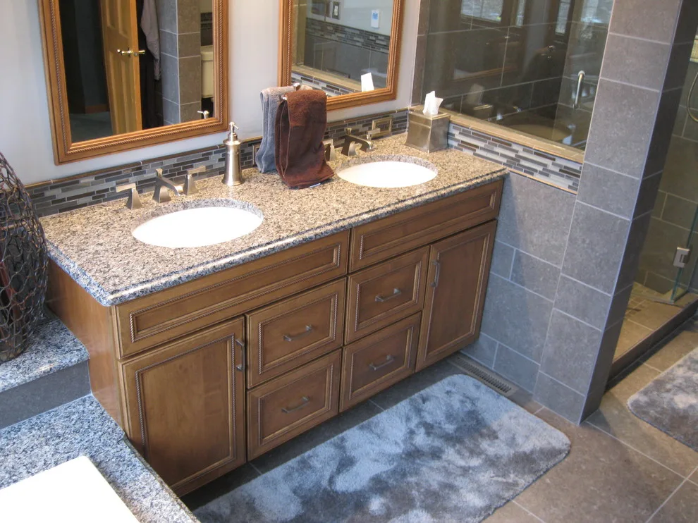 Mishawaka Main Bathroom Remodel by Kitchens Etc Inc. - Photo 2
