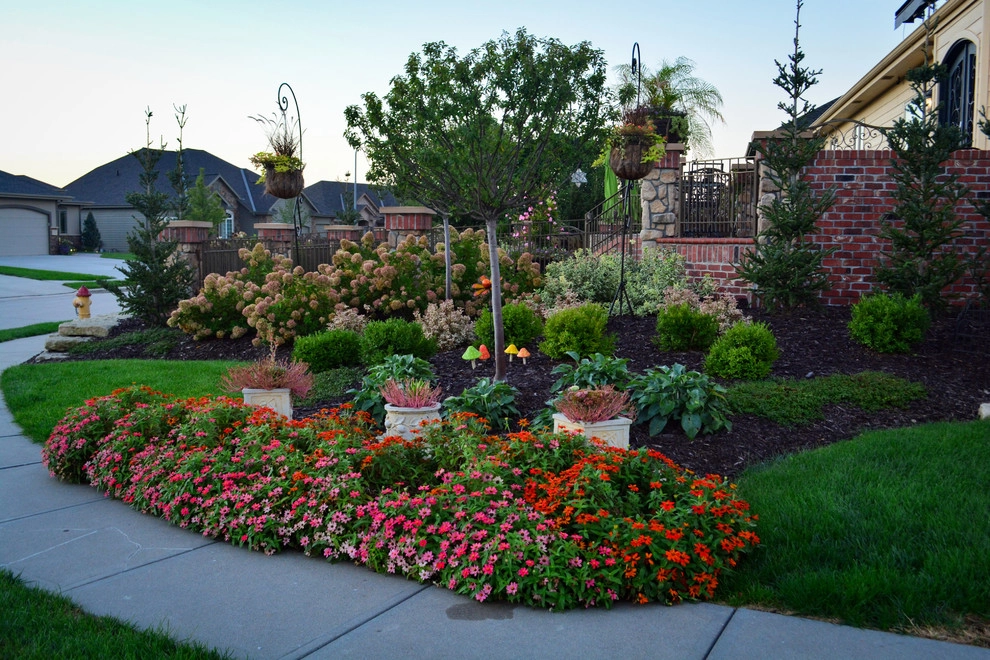 French Country Corner lot Courtyard by Breaking Ground - Photo 32