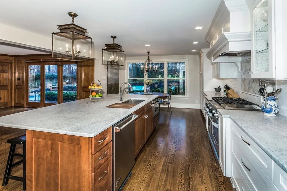 Wellborn Cabinet Designs by Wells Woodwork - Photo 8