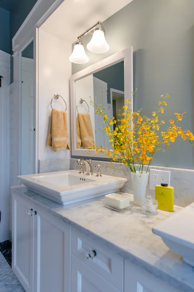 West Seattle 1908 Bathroom - Award-Winning Design by Potter Construction Inc - Photo 5