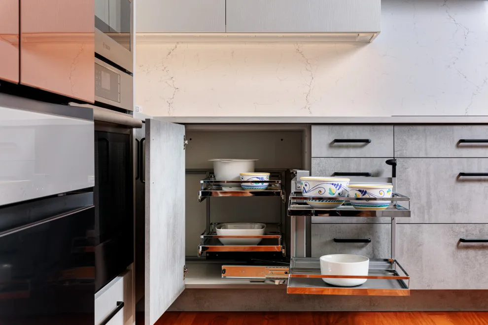 Contemporary and Luminous Kitchen in West Seattle by Potter Construction Inc - Photo 3