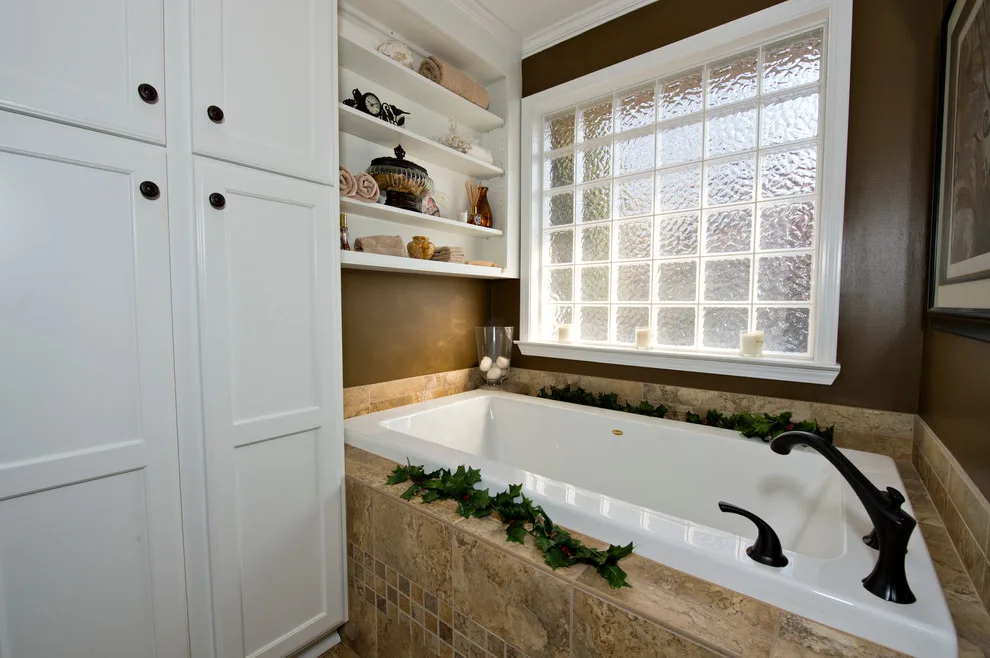 Sherwood West Main Bathroom by Home Run Remodeling & Construction, Inc. - Photo 8