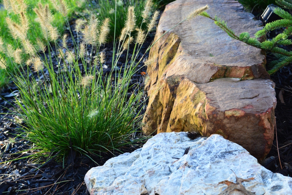 Lakeside Entertainment Space and Water Feature by Breaking Ground - Photo 5