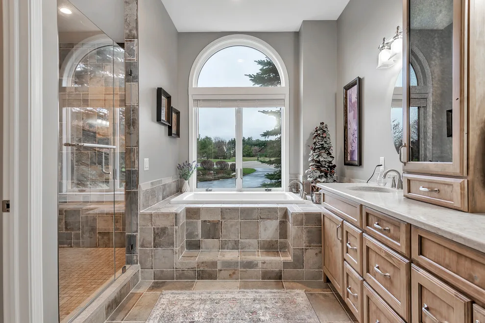 As Style (and Life) Transforms by E.W. Kitchens - Photo 6