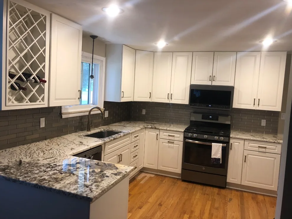 Monochrome Kitchen Design by Country Gentlemen Kitchen & Bathroom Remodeling - Photo 3
