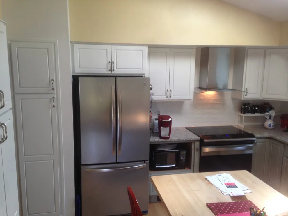Gray and White Kitchen by In A Week. Guaranteed - Photo 2