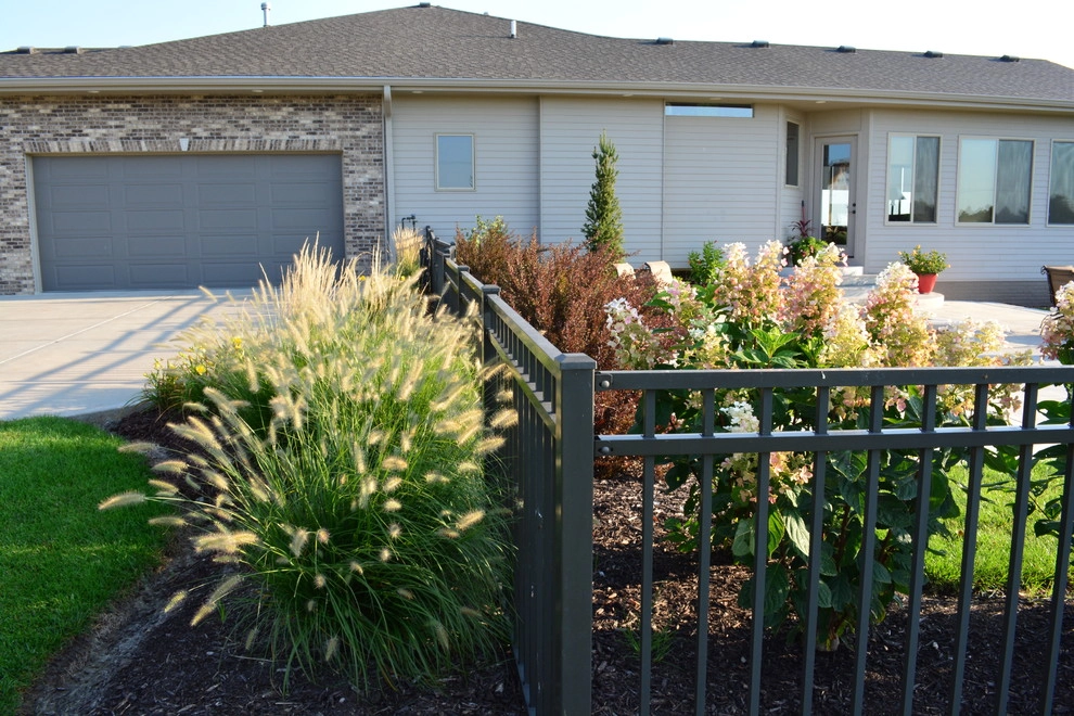 Rustic Hillside Estate by Breaking Ground - Photo 2