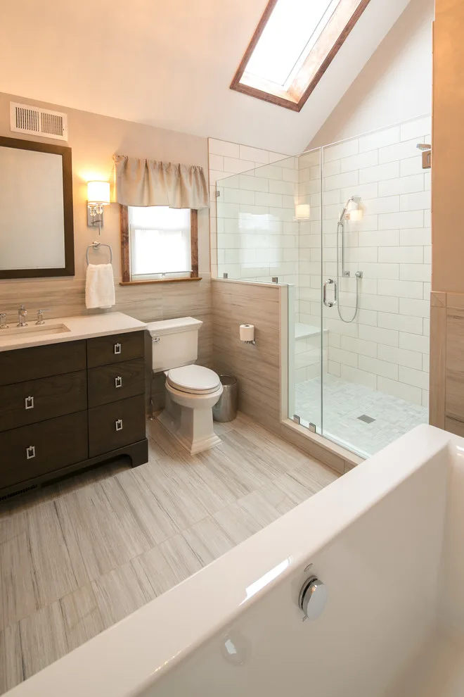 Light Bathroom and Laundry Space by Bryhn Design/Build - Photo 4