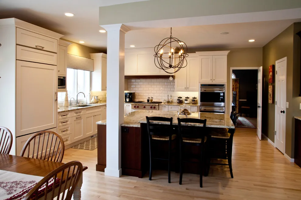 Sophisticated White Classic Kitchen by Dream House Dream Kitchens - Photo 8