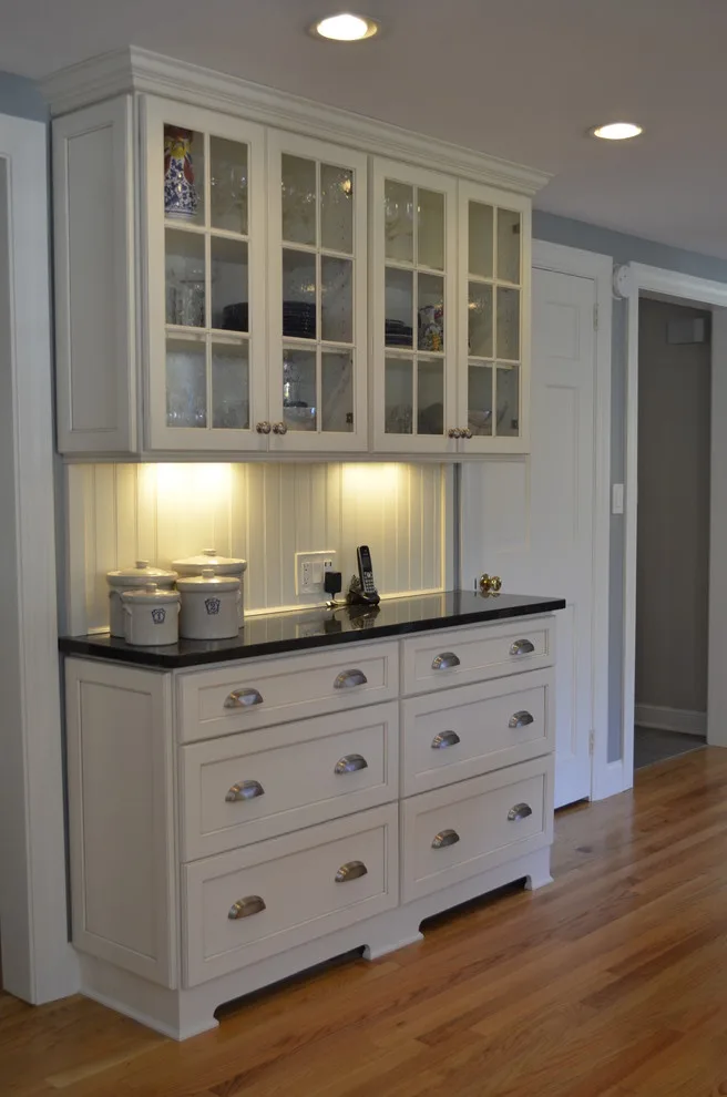 Cedar Hill Rd. White Kitchen Project, Simsbury, CT by D.E. Jacobs Associates, Inc. - Photo 8