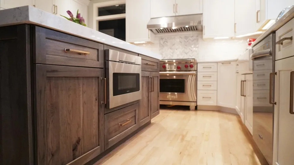 Bright Culinary Space by Tony Trapp Remodeling LLC - Photo 10