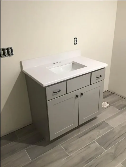 White Marble Bath by Bluegrass Marble & Granite Of Richmond - Photo 3