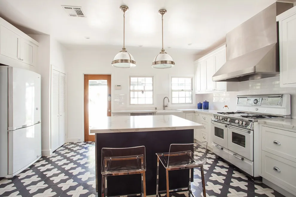 Complete Home Makeover by Flat Rate Remodeling, Inc. - Photo 8