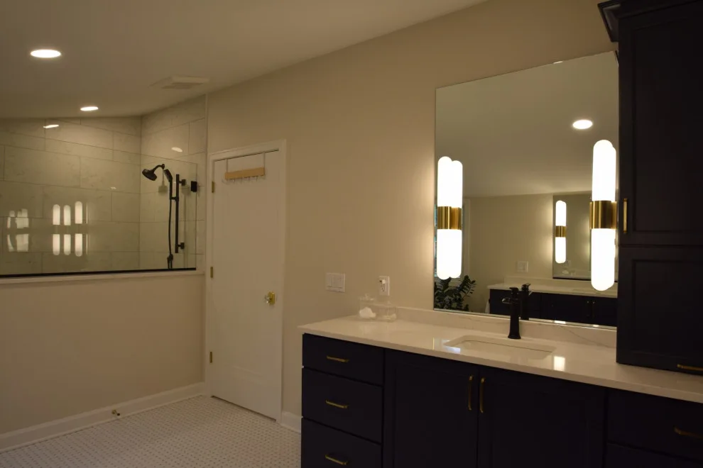 Complete Home Renovation – Main Bedroom Suite by Edge Construction - Photo 7