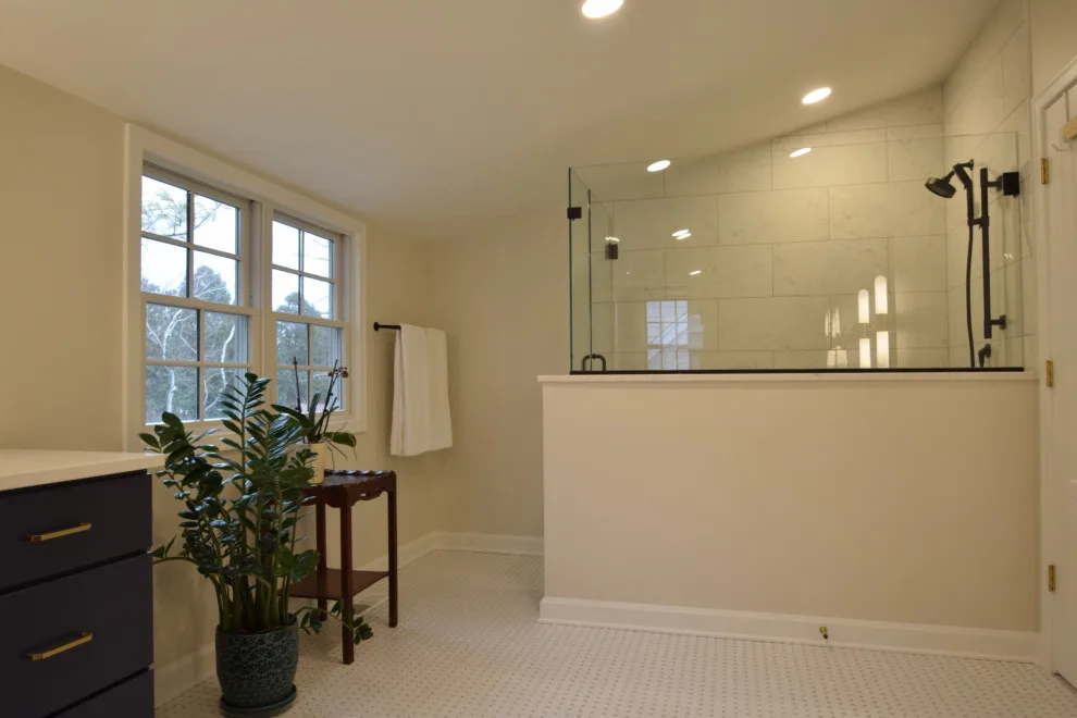 Complete Home Renovation – Main Bedroom Suite by Edge Construction - Photo 14