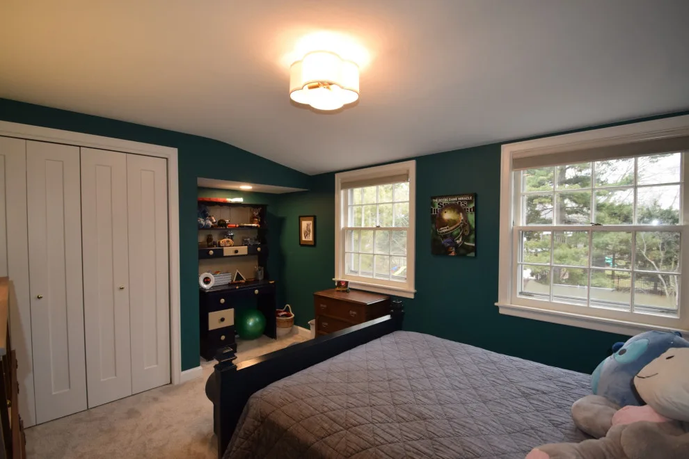 Complete Home Renovation – Main Bedroom Suite by Edge Construction - Photo 15