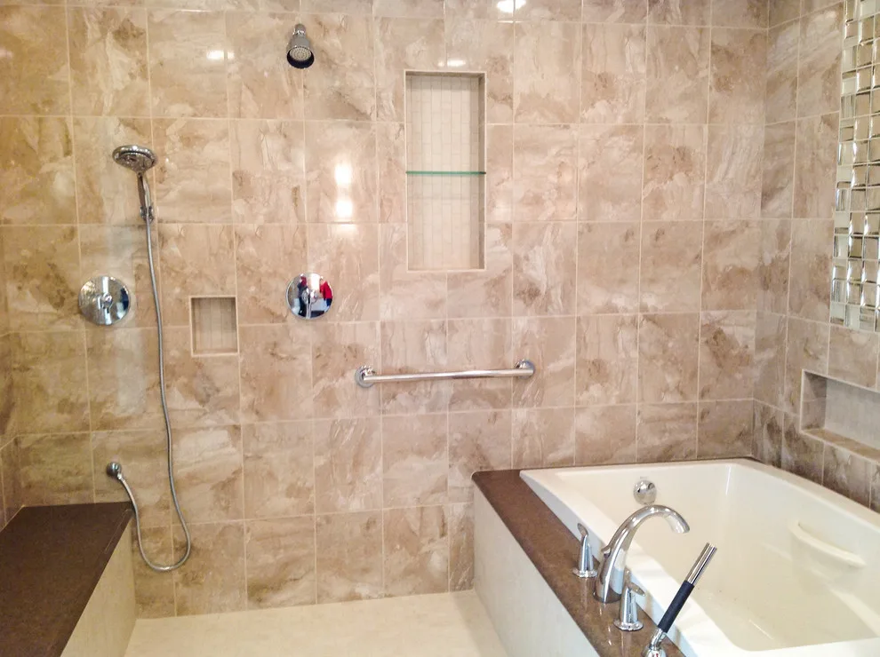 Modern Wichita Bathroom by Persona Kitchen & Bath Solutions, LLC - Photo 4