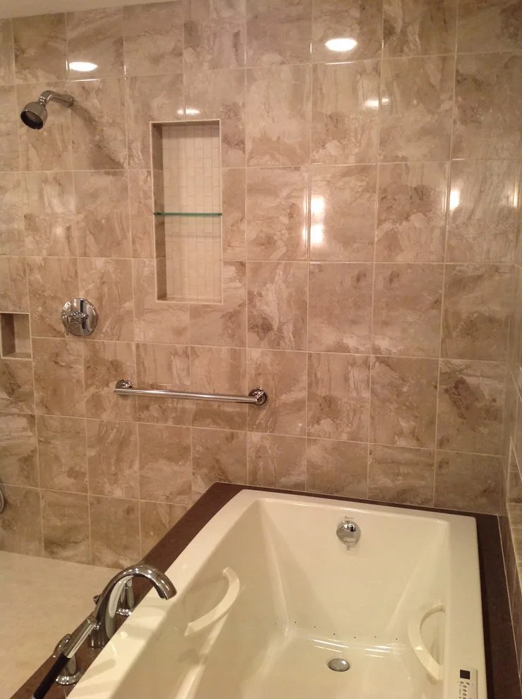 Modern Wichita Bathroom by Persona Kitchen & Bath Solutions, LLC - Photo 6