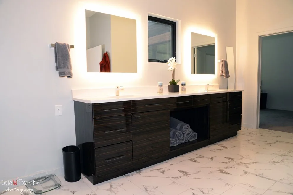 Contemporary Kitchen and Master Suite in Winchester by Cavalier Kitchens & Baths, Inc. - Photo 9