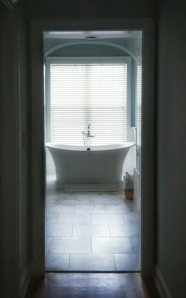 Curved River Primary Bathroom by Bekah Wagner Design - Photo 3